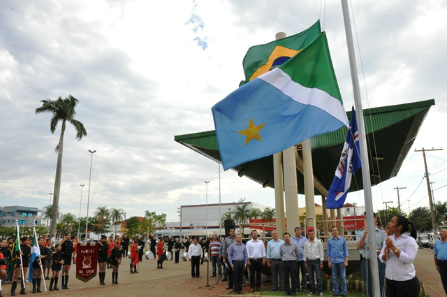 Solenidade na praça Senador Ramez Tebet.Foto: Assessoria