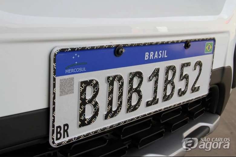 Placas padrão Mercosul - Crédito: Divulgação