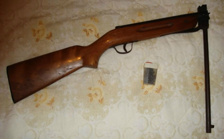 Homem ameaçou a esposa com espingarda e foi preso em Alcinópolis.Foto: Divulgação