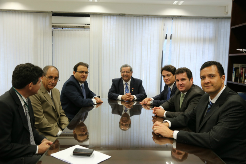 A Proposta de Lei da Câmara (PLC) 33/2013 que obriga a presença de advogado em causas trabalhistas.Foto: Assessoria