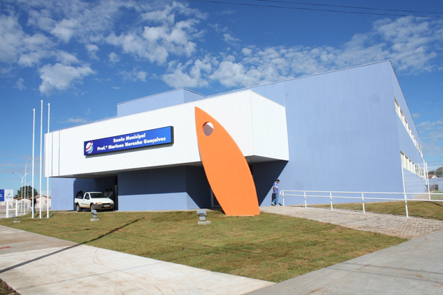 Escola municipal Marlene Noronha Gonçalves. (Foto: Arquivo/ Rádio Caçula).
