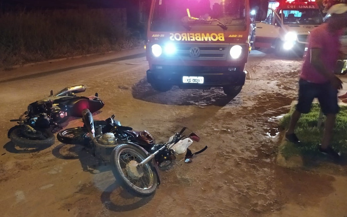 Colisão entre motos, deixa dois feridos. Foto: 5º GBM