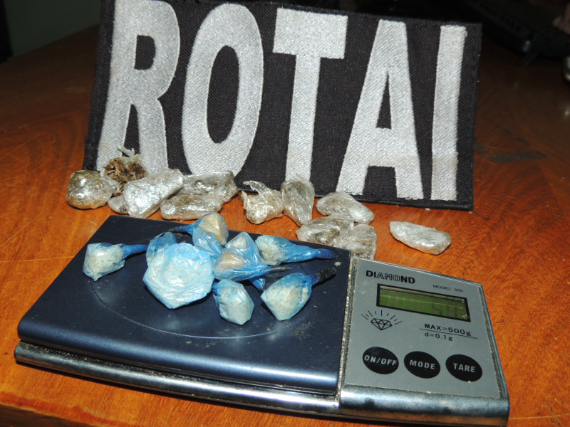 Drogas apreendidas pela Polícia. Foto: Rádio Caçula