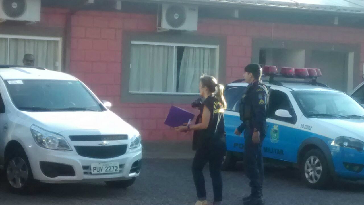 Perícia analisa causa da morte do engenheiro Walison Martins que morreu hoje pela manhã. Foto: Rádio Caçula