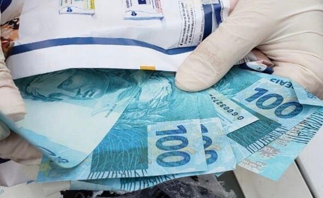 Dinheiro apreendido pela PF. Foto: Divulgação