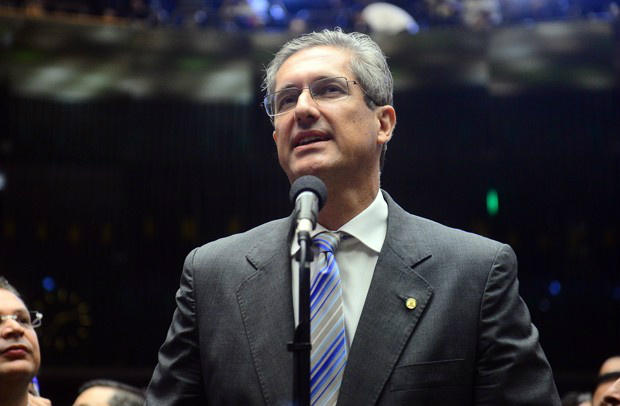 O líder do PSD, deputado Rogério Rosso (DF) (Foto: Nilson Bastian/Câmara dos Deputados)