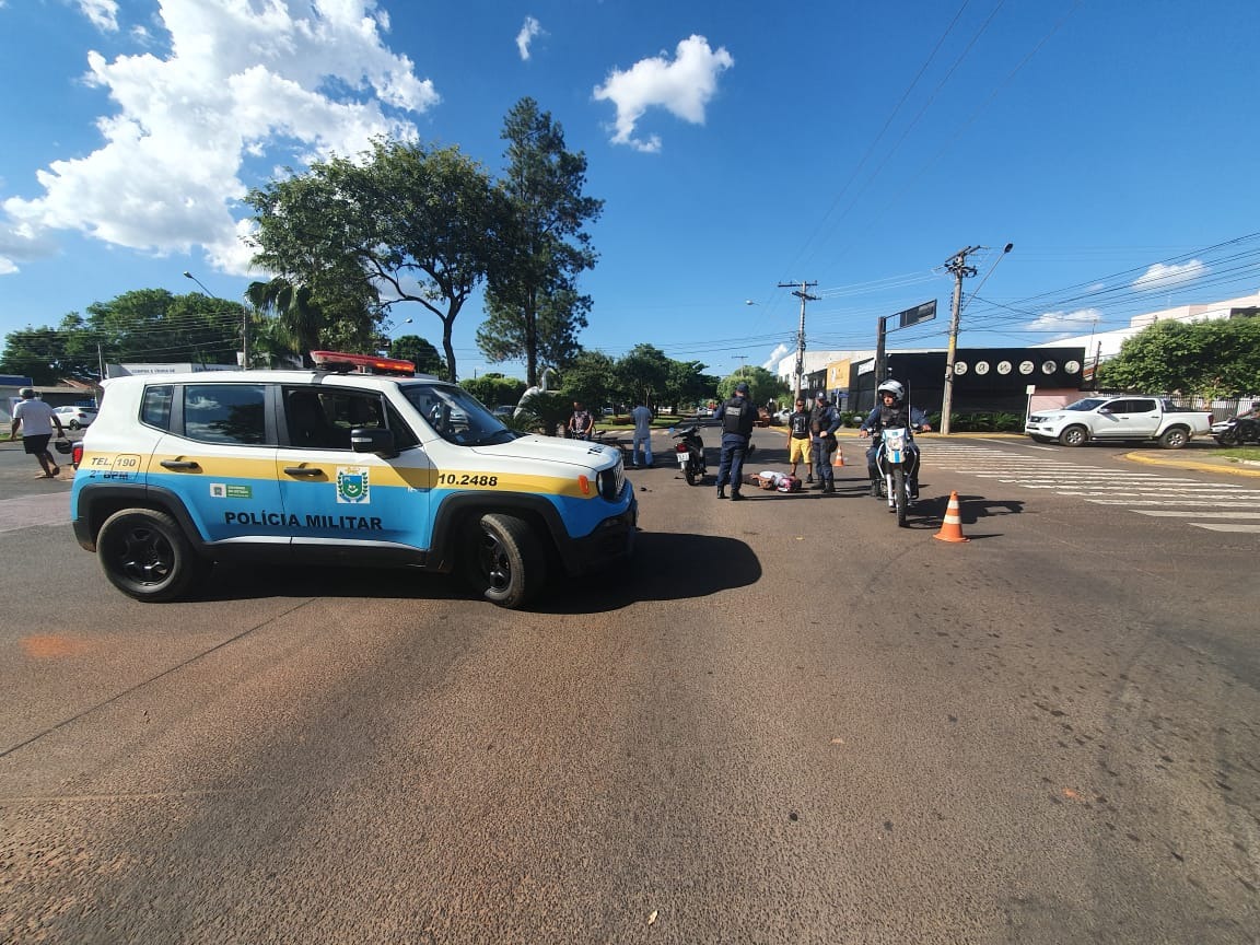 Acidente deixa vitima com várias escoriações por todo o corpo. Foto: Rádio Caçula