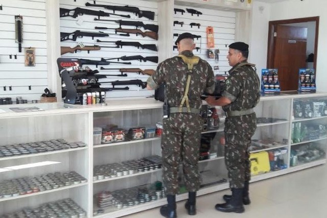 Exército vai fiscalizar comércio de armas. (Foto: Divulgação)