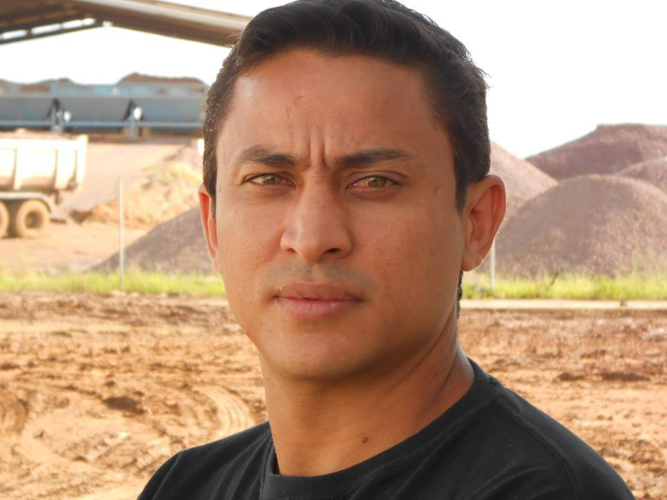 Márcio Alencar de 36 anos 
