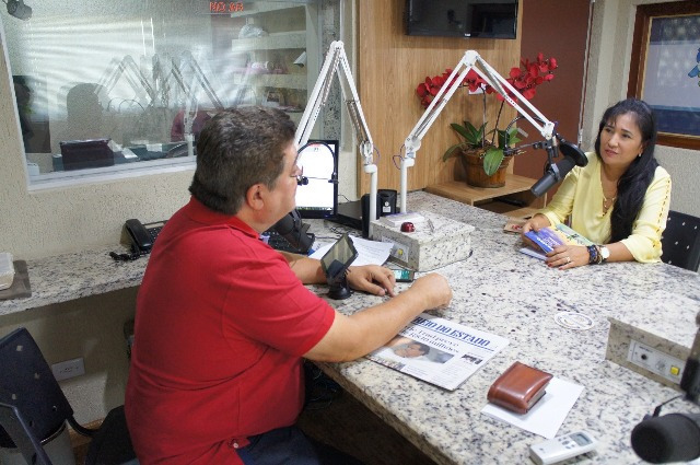 A gestora do Aeroporto Municipal de Três Lagoas, Sayuri Baez disse que em breve hávera pavimentação alfáltica em toda a via na frente do local. 