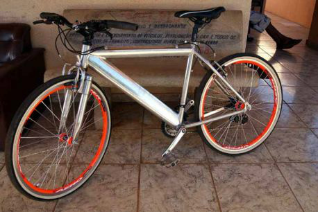 A bicicleta roubada foi avaliada em R$ 400.00 reais.Foto: Mil Notícias