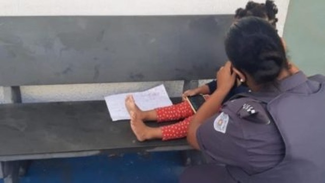 Menina encontrada amarrada (Crédito: Divulgação PM)