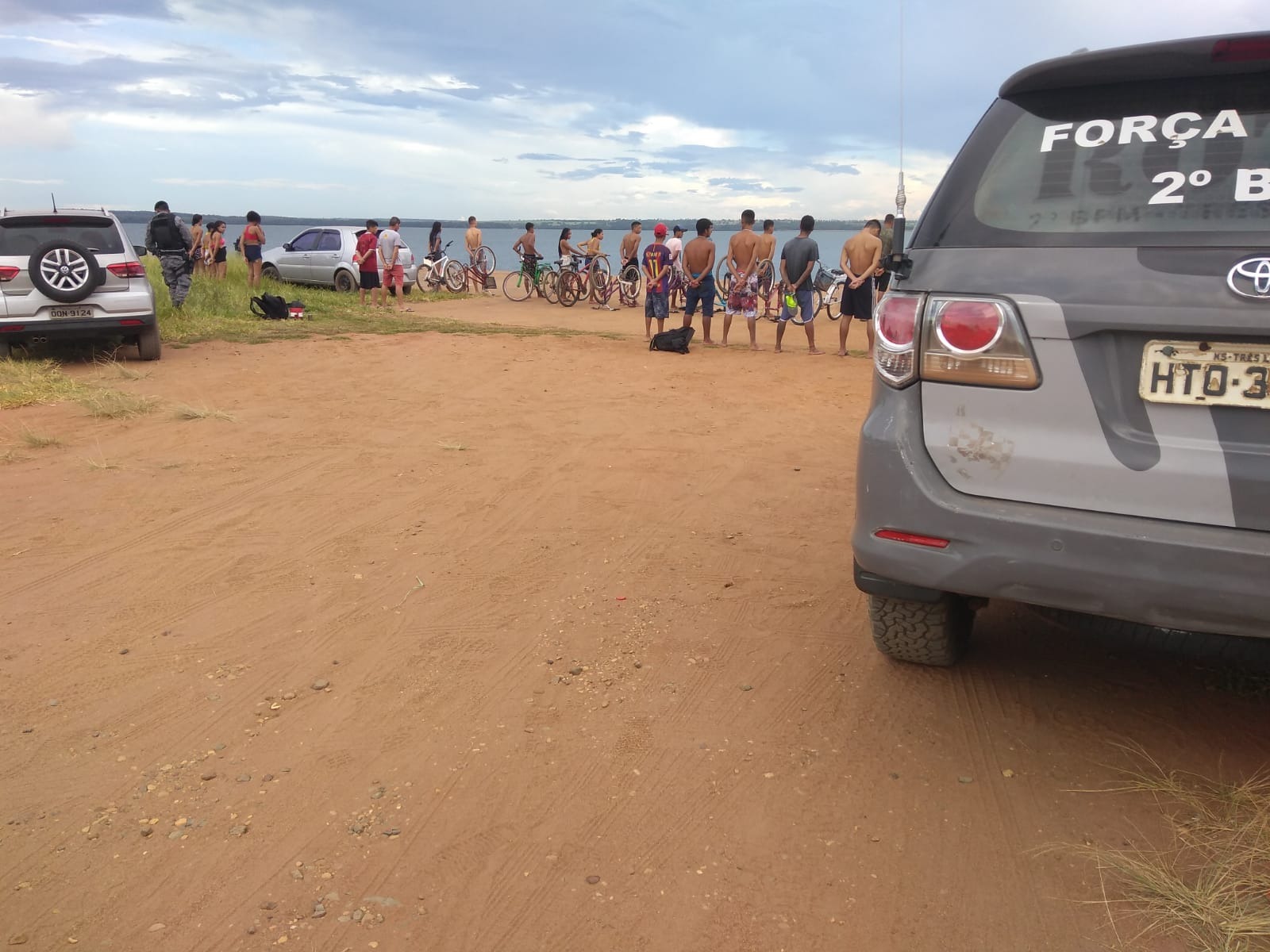 Força Tática faz paredão com abordagens no Jupiá e na Cascalheira. Foto: 2BPM