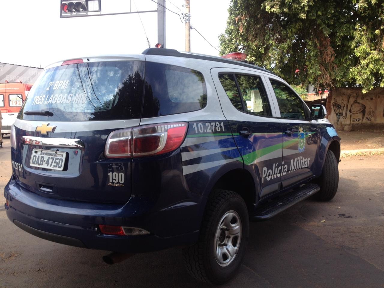 Furto de caixa de som em loja no centro leva a prisão de 3 pessoas em Três Lagoas (MS). Foto: PM