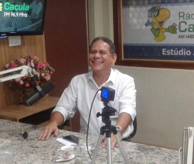 Na manhã de hoje, Jorge Martinho comenta sua posse. Foto: Julia Vasquez/Rádio Caçula.