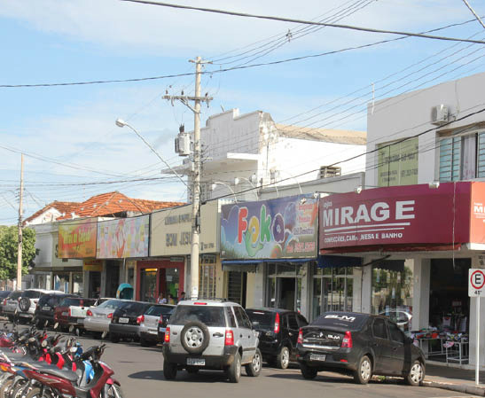 Comércio teme onda de desemprego no município, principalmente no fim do ano 