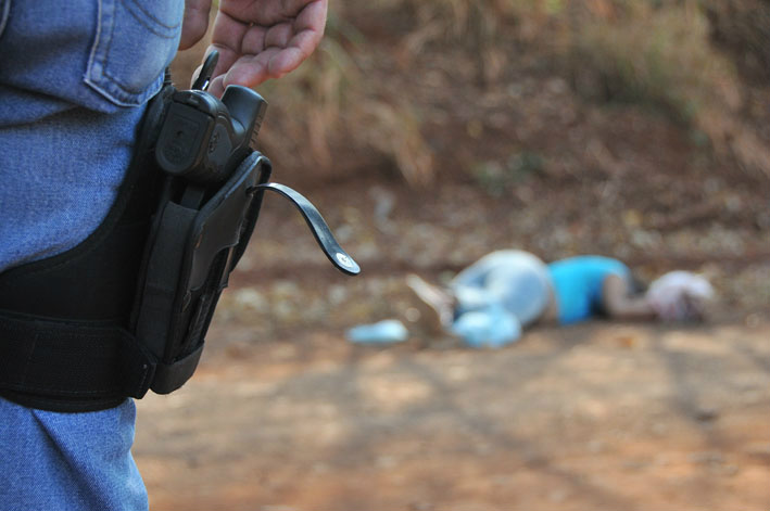 Corpo de mulher assassinada.foto: Divulgação