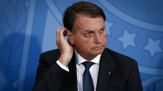 ‘Anuncio que teremos mudança, sim, na Petrobras’, confirma Bolsonaro