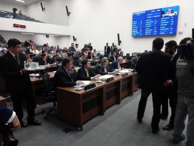 Deputados aprovaram projeto em duas sessões extraordinárias (Foto: Leonardo Rocha)