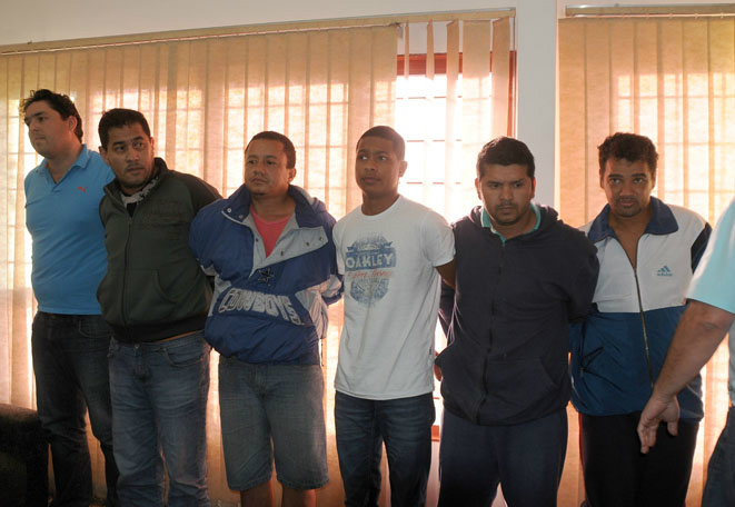 Wagner, Gladston, Almir, Jalton, Evandro e David - Foto: Paulo Ribas / Correio do Estado