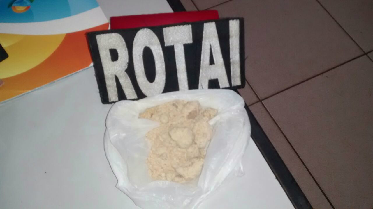 Droga apreendida (Foto Rádio Caçula)