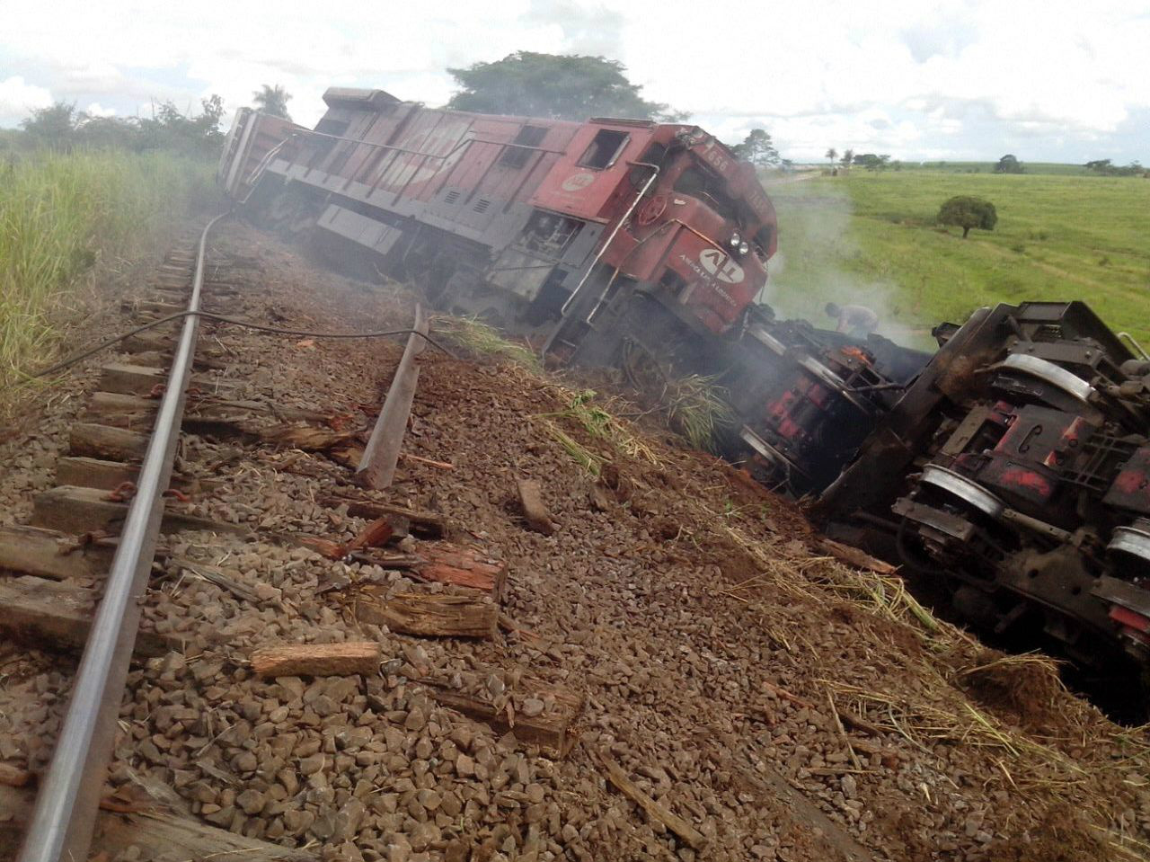 locomotiva da Empresa América Latina Logística (ALL) (Foto Rádio Caçula)