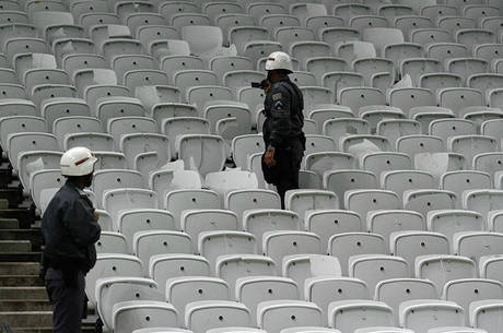 Polícia Militar fez avaliação dos danos nas cadeiras do Itaquerão