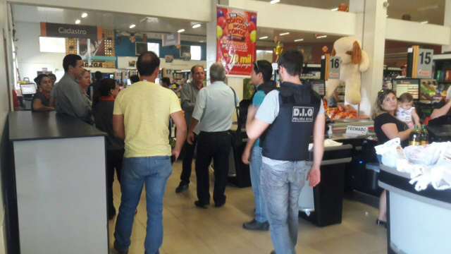 (Fotos: Rádio Caçula).