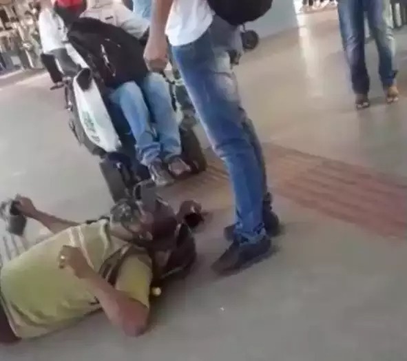 “Ele ia matar ela mesmo. Aí pegaram ele e tiraram do ônibus”,