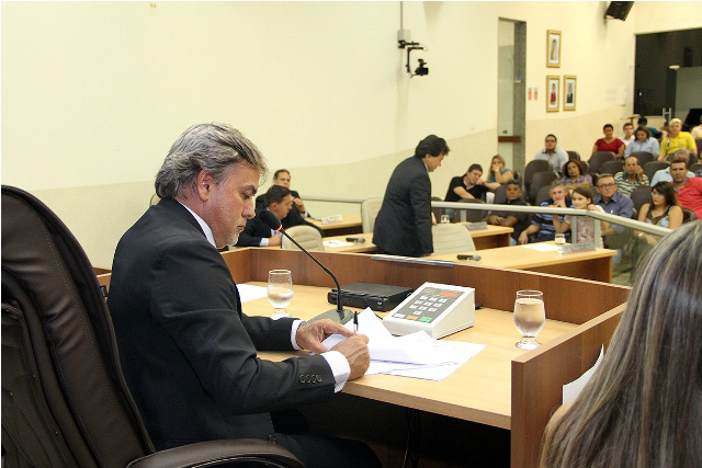 Câmara terá comissão para acompanhar investimentos públicos no hospital Auxiliadora.  Foto: Rádio Caçula
