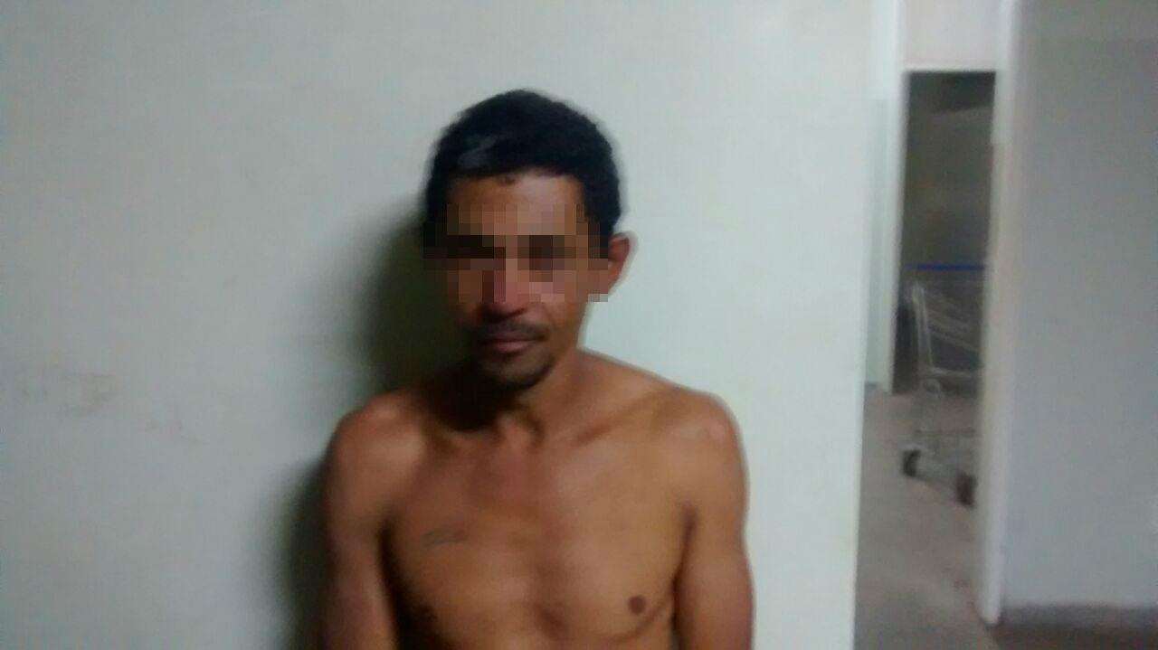 Ainda não se sabe o motivo das ações do autor, que foi encaminhado a Delegacia de Pronto Atendimento Comunitário (DEPAC). Foto: Rádio Caçula.