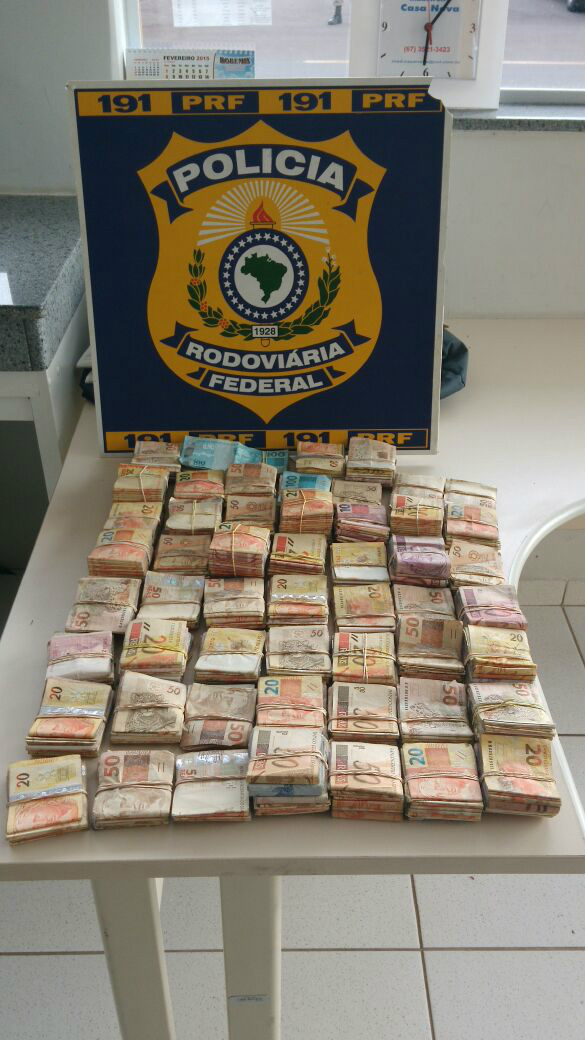 Dinheiro apreendido na ação (Foto: Assessoria de Imprensa)