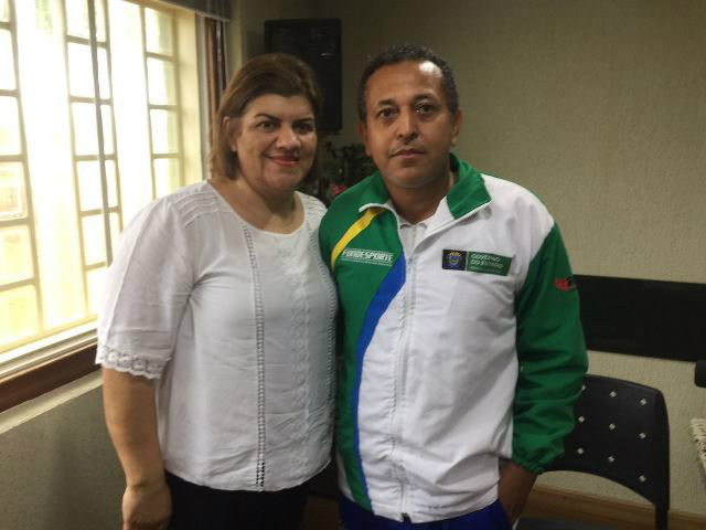 Coord. de Esportes Eni Regina e Ronei Professor de Ed. física