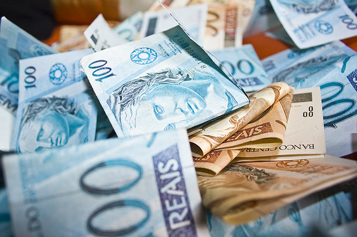 O valor do salário do deputado estadual equivale a 75% da remuneração dos deputados federais, que atualmente é de R$ 33.763,00, conforme consta no site da Câmara dos Deputados. (Foto: Divulgação).