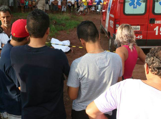 Jovem e executado com cinco tiros em Campo Grande (MS).Foto:Luiz Alberto/Mídia Max