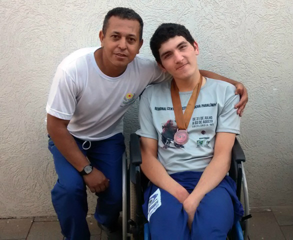 André Barroso Filho e o treinador, Roney Araújo.