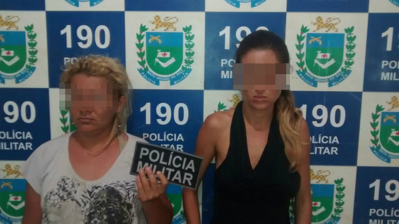 Duas mulheres foram detidas em flagrante por furto em Três Lagoas (MS). Contra uma delas pesava um mandado de prisão por tráfico. Foto; Rádio Caçula