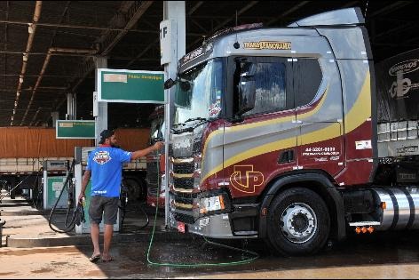 Caminhoneiros serão prioridade em ação do Governo para imunização contra o vírus da Influenza - Foto: Valdenir Rezende / Arquivo / Correio do Estado
