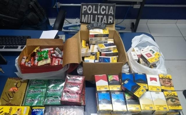 Homem já havia separado produtos para furtar. (Foto: Divulgação/Polícia Militar)