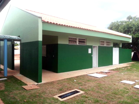 A escola esta pronta e segue as atividades escolares, porém, materiais faltam e deixam o atendimento a desejar. Foto: Divulgação