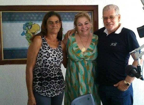 Os irmãos se reencontraram depois de entrarem em contato com a Rádio Caçula