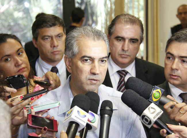 Azambuja espera estudo da Sefaz e Sinpetro para encaminhar projeto à Assembleia (Minamar Junior/ Midiamax)
