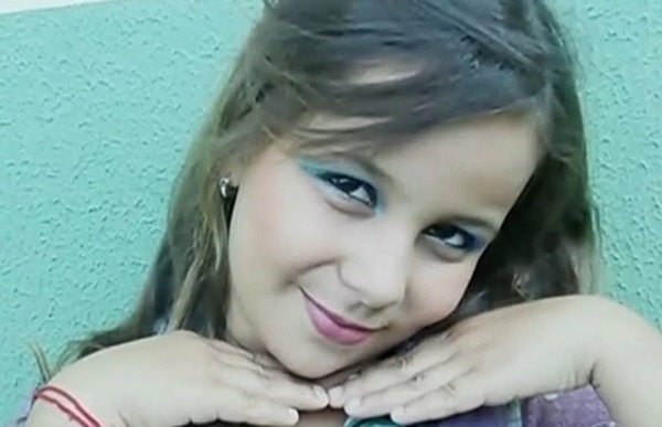 Kerolly Alves Lopes foi baleada ao tentar defender o pai durante uma briga, em Aparecida de Goiânia, Goiás (Foto: Reprodução/ TV Anhanguera)