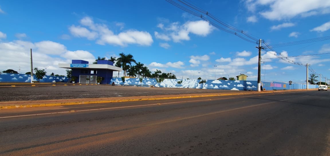 Campanha do Cemitério de Três Lagoas (MS) - #fica em casa, não queremos você aqui. Foto: Rádio Caçula