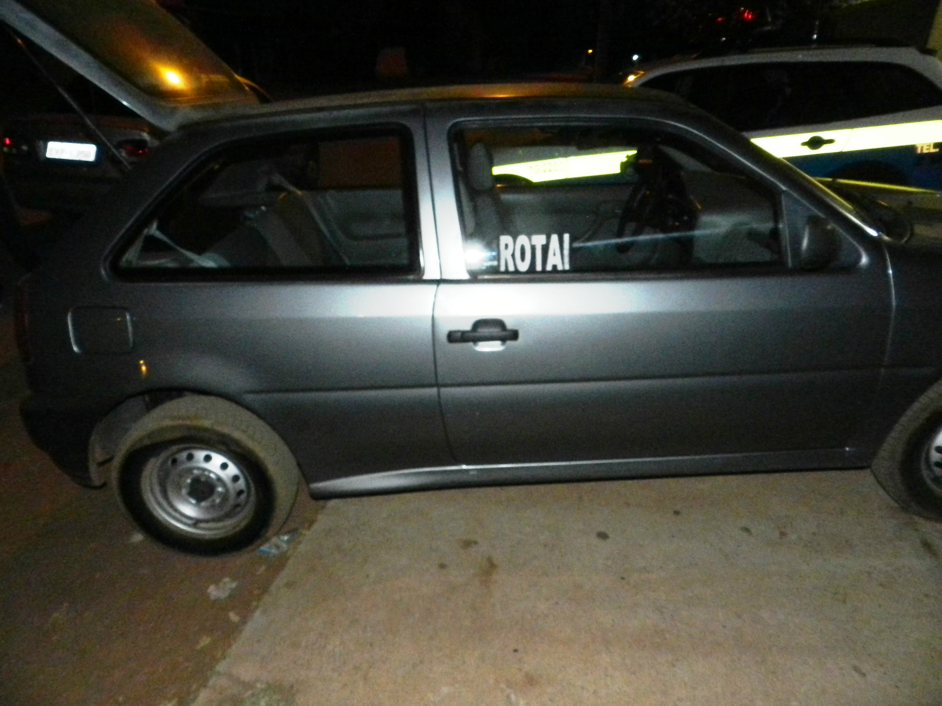 Carro foi recuperado 1 hora depois de ser furtado em frente a residência do proprietário. Foto: Rádio Caçula