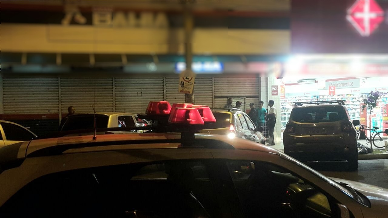 Loja que foi assaltada há 11 dias, foi alvo de tentativa de furto. Foto: Arquivo Rádio Caçula