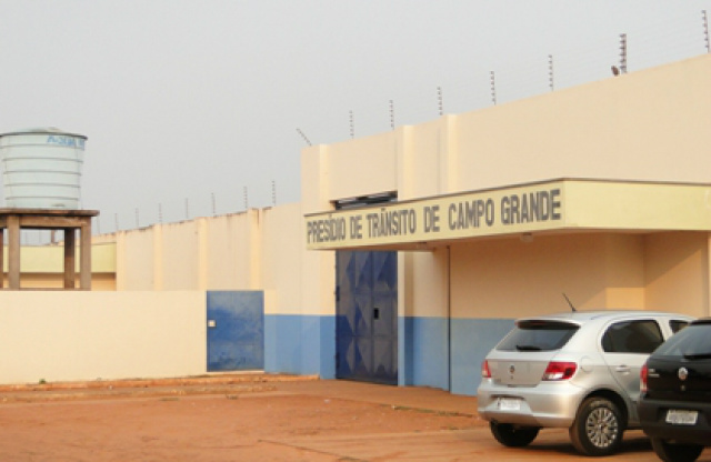 Detentos serraram a cela 10 do pavilhão 2(Foto: Divulgação/Agepen)