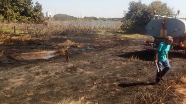 Área destruída fica a cerca de 100 metros da segunda lagoa. 9Foto: Fábio Campos/Caçula FM)