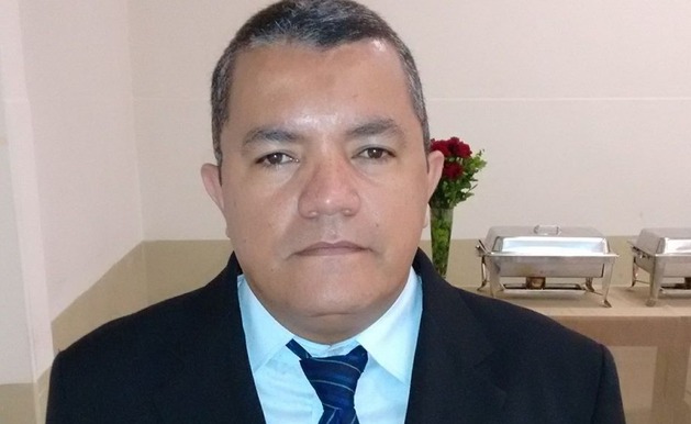 A vítima, o motociclista Genivaldo Moura. Foto: Reprodução Facebook.