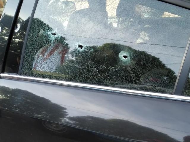 Homem foi morto a tiros de pistola 9 milímetros. (Foto: TáNaMídiaNaviraí)